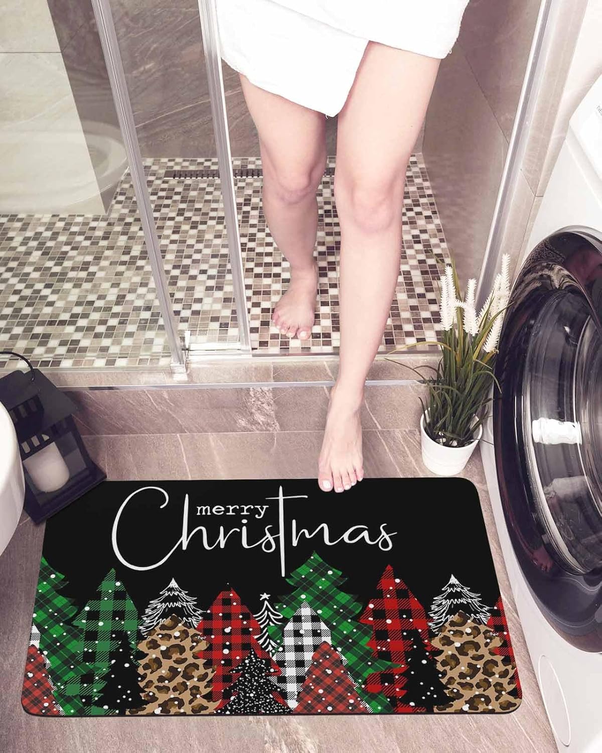 Leopard Xmas Bath Mat - 16x24 In Non-Slip Flannel Shower Mat